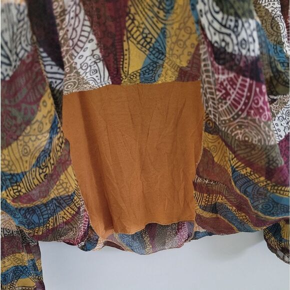 SALE🌷Belle France Print silk Blouse size Large - Picture 7 of 16